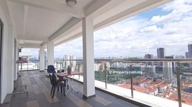 Limited high floor Lshape balcony unit with unblock city n forest view 1