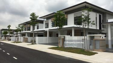 Semi-D house for Sale 1