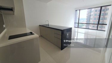 Direct Access Top Grade Lifestyle Shopping Mall and MRT Station 1