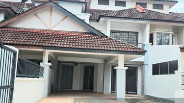 Taman Puchong Hartamas  1