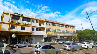 Prime Location Next to Highway, Near Mall & Ciq ! 1