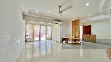 Spacious Layout & Wide Road 1