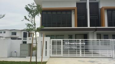 Freehold 2 storey from RM499k + Fully Furnished !!, Seremban 1
