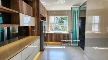 East Ledang big land Bungalow with swimming pool 1