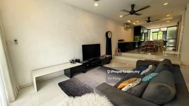 Fully Furnished l Tastefully Design  1