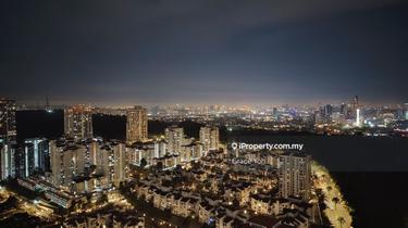 Privacy, corner and high floor unit with  unobstructed panoramic views 1