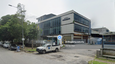 3 storey Semi D factory for sale,vacant now! 1