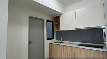 M Luna Partial Furnish Include Fridge and Washing Machine For Rent! 1