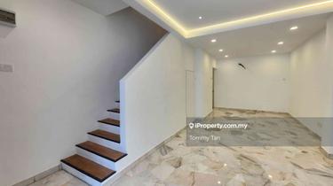 Taman Selayang Jaya , 2 Storey Landed house for sale 1