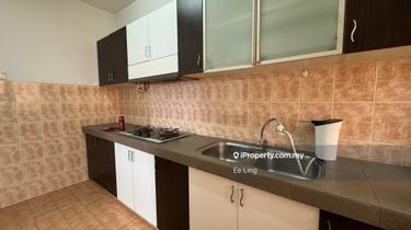 Saraka apartment for sale,lift,puchong taman wawasan,3r 2b,renovated 1