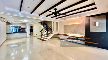 Spacious 2-Storey Home in Datuk Sulaiman with Flat Layout 1