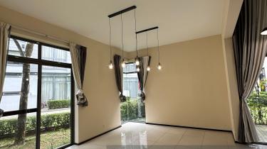The Breezeway Courtyard Parkhomes Desa Park City Kuala Lumpur For Rent 1