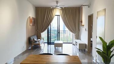 Key on hand, viewing anytime, ready to move in 1