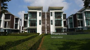 Lake View 3 Storey Semi Detached House, Presint 8, Putrajaya 1