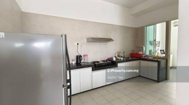 Big Size Condo Unit 8 Petaling in Sri petaling KL  for Rent  1