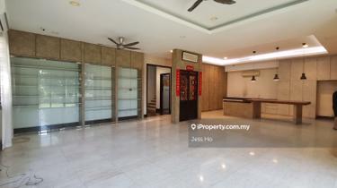2 Sty Bungalow, 9 Rooms, renovated, Good Condition 1