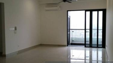 Glomac Centro Serviced residence for Sale ! Bandar Utama, Kayu Ara  1