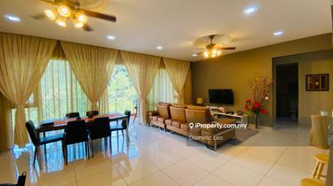 Luxury Lakeside Living at The Haven Residence 1
