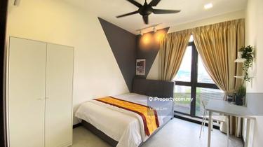LRT Jelatek Datum Jelatek Great Eastern Mall Middle Room for Rent  1