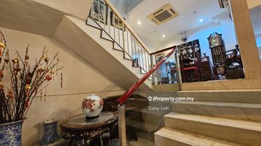 Beautifully Renovated unit for Sale 1