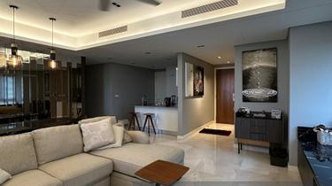 3 Bedrooms Balcony for rent at The Sentral Residences 1