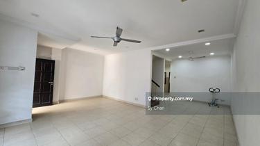 Puchong Bandar Puteri 11 - 2.5  Storey House For Sale 1