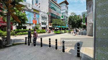 Facing directly from Sogo with excellent yield 1