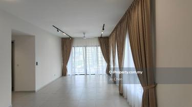 4 mins walk to french primary school, 8 mins to french school of kl 1