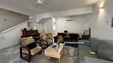 Double Storey Usj 11 Subang 22x75 Gated Guarded for Sale: 1