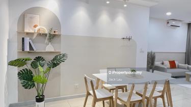 Designer corner units with balcony, 2 Parking 1