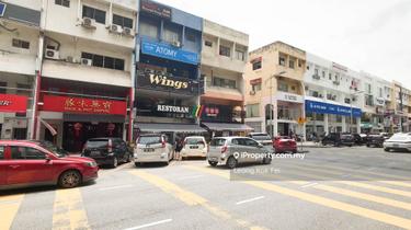 Situated in a convenient location, close to all local amenities 1