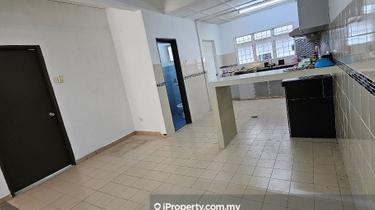 2 storey terrace for rent 1