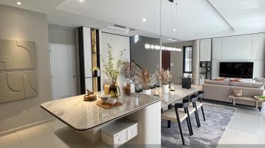 2nd Park City Lake Side Pet Friendly Theme Park Residence 1