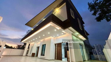 10 bedrooms Bungalow For Sale  1