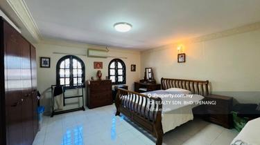 Semi-D house for Sale ( prime location in Tg Bungah ) Landed 1