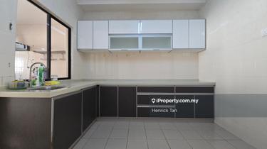 3-storey Freehold, Partly Renovated, 22x70sqft,Build Up 2477sqft  1