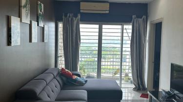 Full Renovated Unit With Good Condition 1