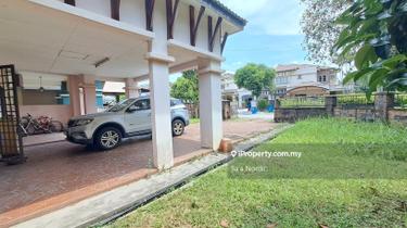 Huge Corner Unit, Below Bank Value, Urgent sale. 1