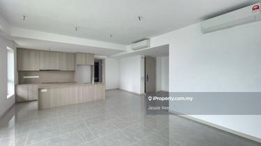 Park Place Fully Furnished Condo For Rent! 1