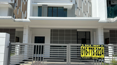 Bigger size unit, Facing South 1