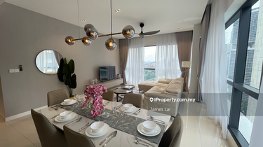 Tastefully ID unit with great view  1