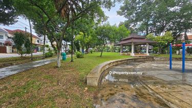 End Lot Corner with Side Land 1