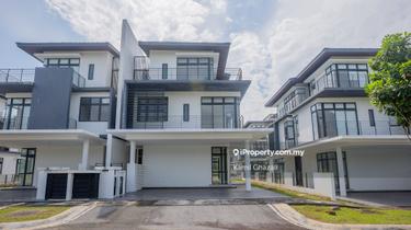New Modern Design 3 Storey Semi-D @ Presint 12 1