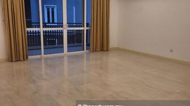 Large unit, pet friendly 1