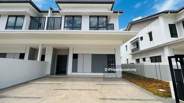 Premium Lakeview 2 Storey Semi D Sejati Lakeside 2 Cyberjaya 1
