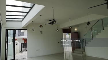 Corner Modern 27ft Superlink 2sty house Puchong South 16 sierra 1