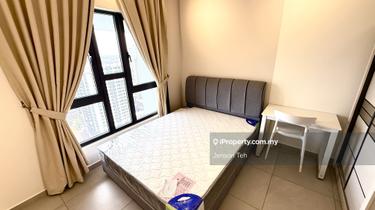 Master Room w/ Private Bathroom, Ready to Move In! 7 Min to Mid Valley 1
