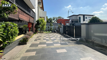Spacious 2half storey home with marble floors & private lift 1