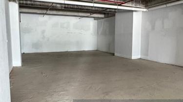 Retail / Shoplot available for rent 1