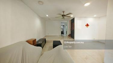 Fully renovated 1
